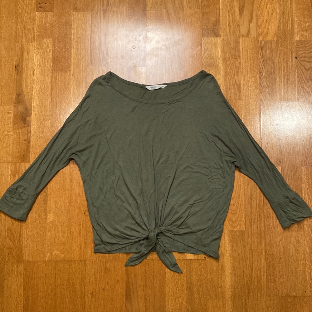 🌼3/$10 Old Navy Tie-Front Dolman Shirt - Picture 2 of 6